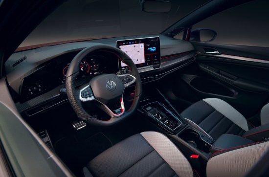 2024 Volkswagen Golf Mk8.5 facelift-GTI-debut-22