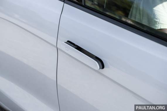 2025-BYD-Seal-door-handle