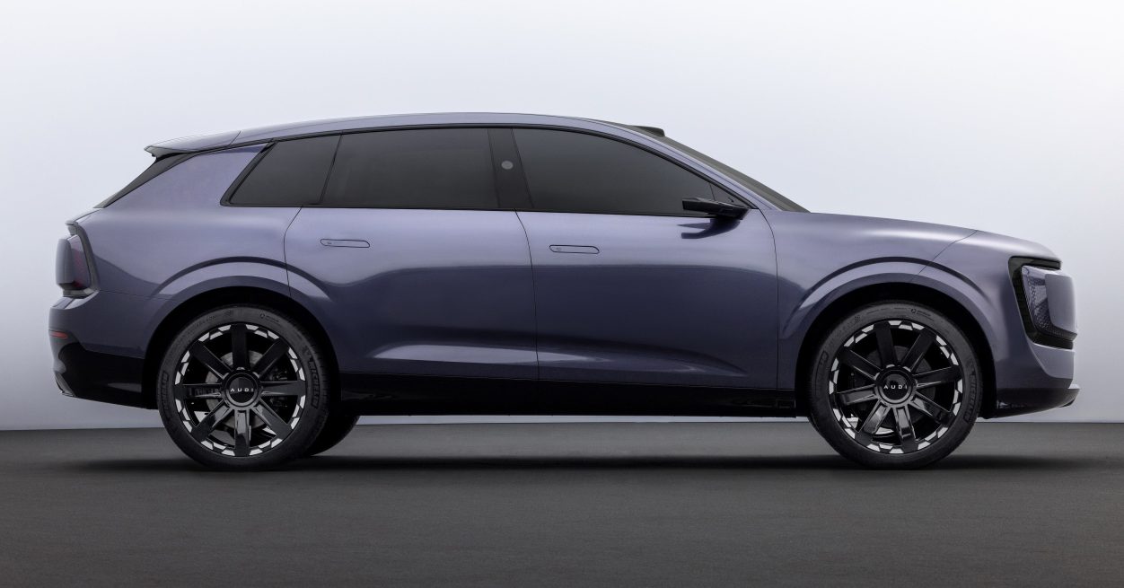 AUDI E SUV concept Guangzhou Auto Show-6