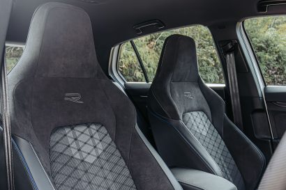 Volkswagen New Golf R-Line_Fabric Front Seats