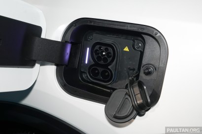 2025-Omoda-C9-PHEV-preview-18
