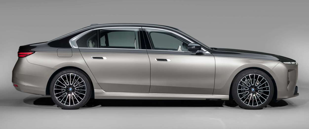 G70 BMW 7 Series LCI preview 9