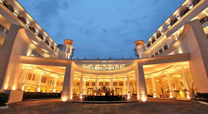 The 10 Best Hotels in Batam (With Prices)