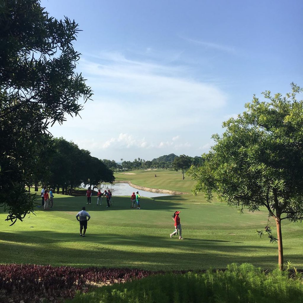 7 Best Golf Courses in Batam for Your Luxury Weekend