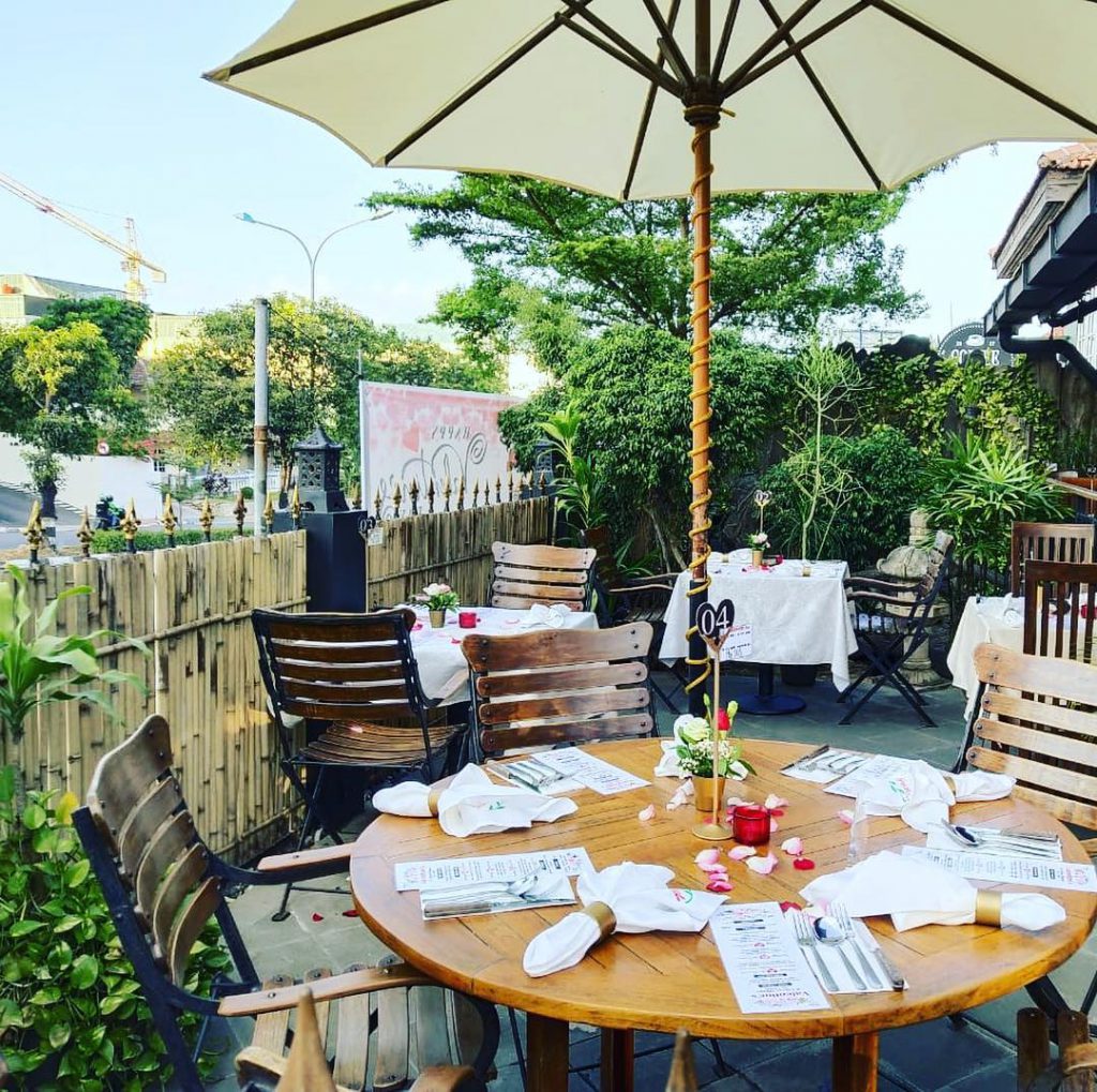 12 Cafe di Batam Tempat Nongkrong Paling Asyik 2025