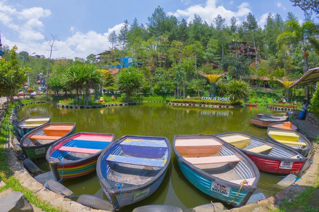 40 Tempat Wisata di Bandung yang Wajib dikunjungi 2025