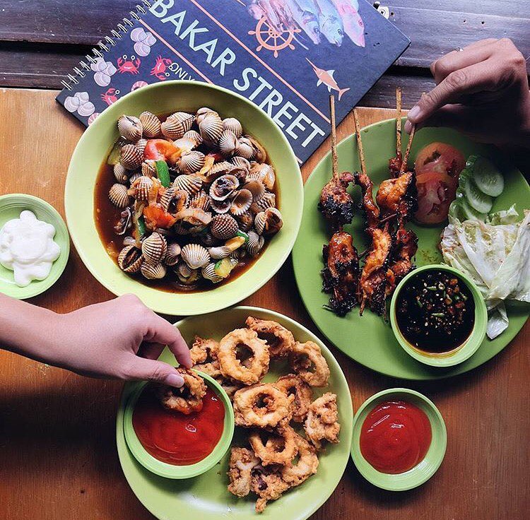 25 Tempat Buka Puasa (Bukber) Terbaik di Bandung 2025
