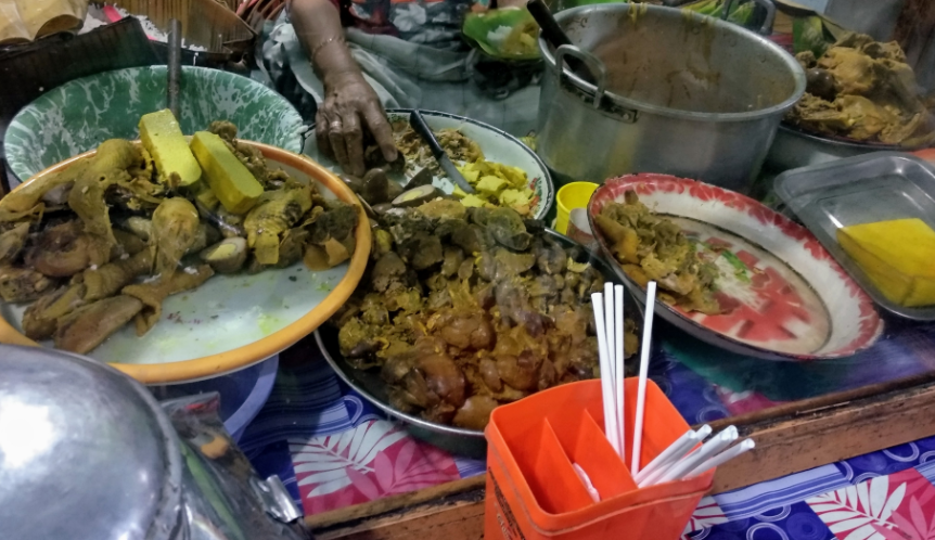 12 Tempat Makan di Solo Paling Enak yang Wajib dikunjungi