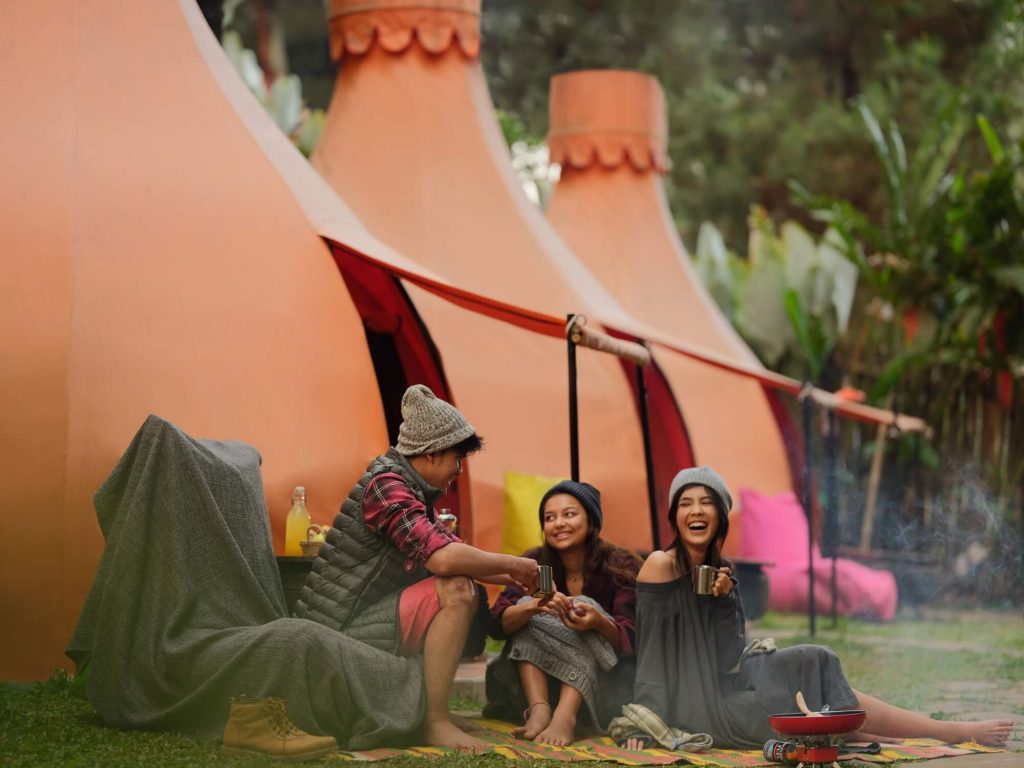 10 Tempat Glamping di Bandung Untuk Liburan Terbaik