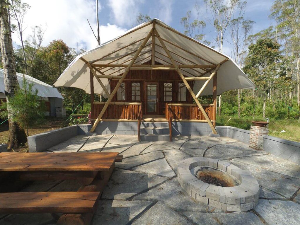 10 Tempat Glamping di Bandung Untuk Liburan Terbaik