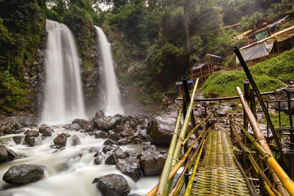 40 Tempat Wisata di Bandung yang Wajib dikunjungi 2025