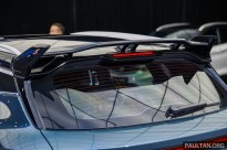 2025-Proton-X50-Preview-Malaysia-Flagship-Studio-Ext-39, Engine: From three cylinders to four – power, efficiency up, Exterior: Gaping mouth, cleaner rear end, Interior: Unlike any Binyue – unique to X50?, Technology: Qualitative and quantitative quantum leaps, Very brief driving impressions, Variants and equipment: Raising the base; maybe not the bar