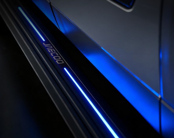 2025 Jaecoo J7 AWD standard accessories-3