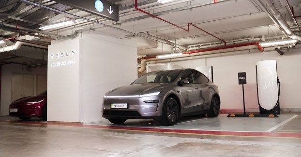Tesla Supercharger Pavilion Damansara Heights-2