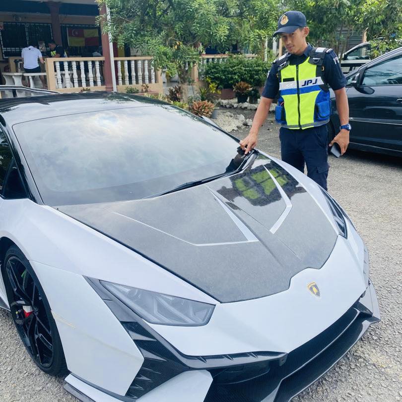 Lamborghini-Huracan-JPJ-Ops-Luxury-Dec-2025-2