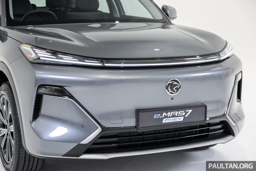 2026-Proton-eMas7-PHEV-Preview-Premium-Ext-9
