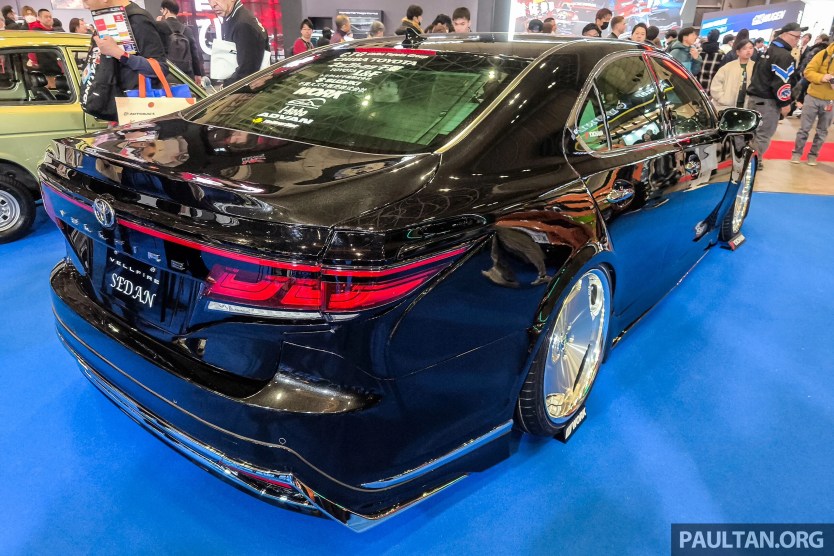 2026-TAS-NATS-Vellfire-Sedan-2
