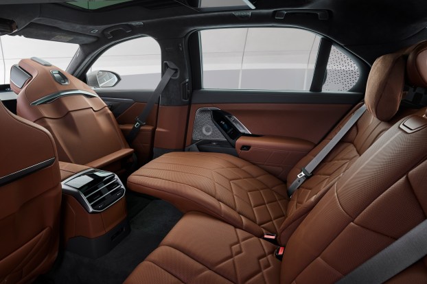 G70 BMW 7 Series LCI 46