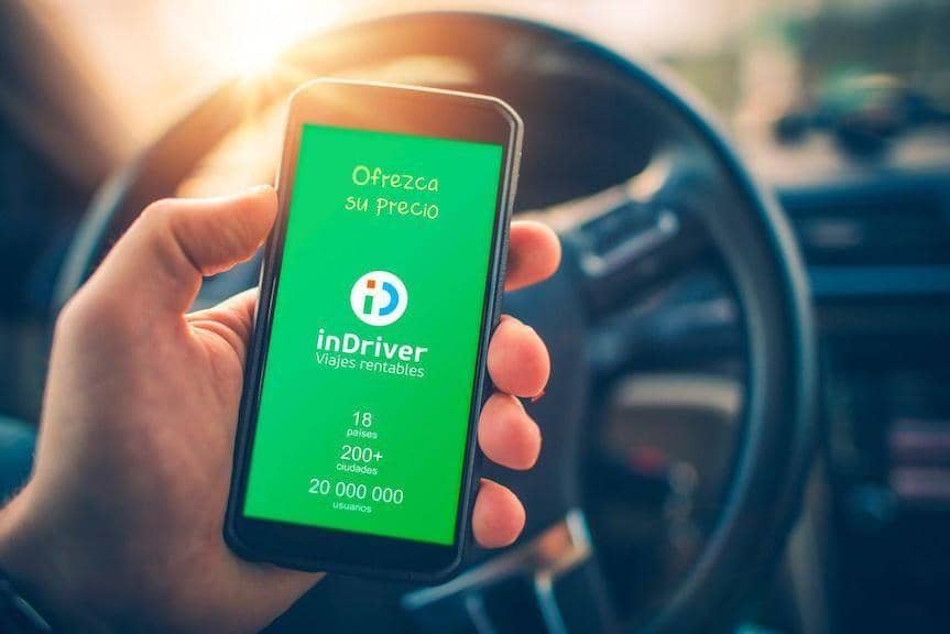 inDrive (Dok. IDN Times), 1. Airbnb, 2. My Rapid Pulse, 3. inDrive, 4. Foodpanda, 5. Touch n Go e-wallet