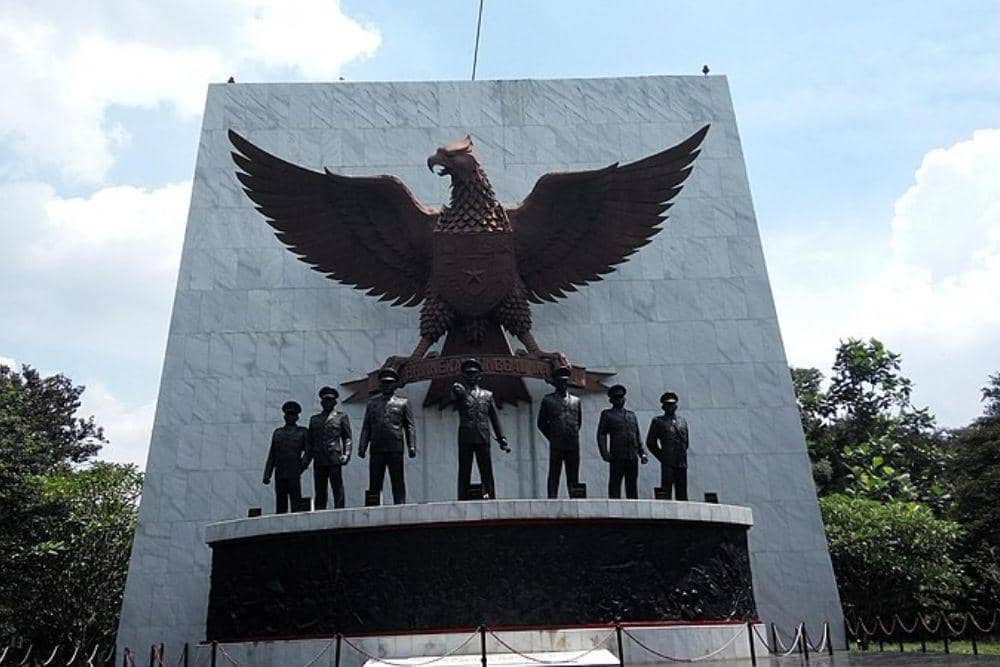 wikimedia.org/SiGam, 1. Sejarah pembangunan Monumen Pancasila Sakti, 2. Tempat yang bisa dikunjungi di Monumen Pancasila Sakti, 3. Lokasi Monumen Pancasila Sakti, 4. Jam operasional dan harga tiket Monumen Pancasila Sakti