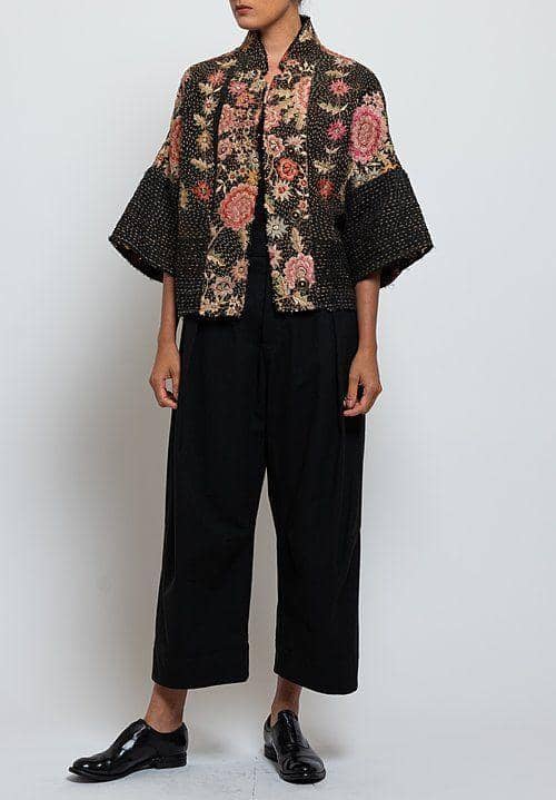 pinterest.com, 1. OOTD Kondangan Celana Kulot Hitam Pakai Blouse, 2. OOTD Celana Kulot Hitam dan Outer Floral, 3. OOTD Kondangan Celana Kulot Hitam Minimalis, 4. OOTD Kondangan Celana Kulot Hitam dan Blazer, 5. OOTD Kondangan Celana Kulot Hitam dan Atasan Brokat