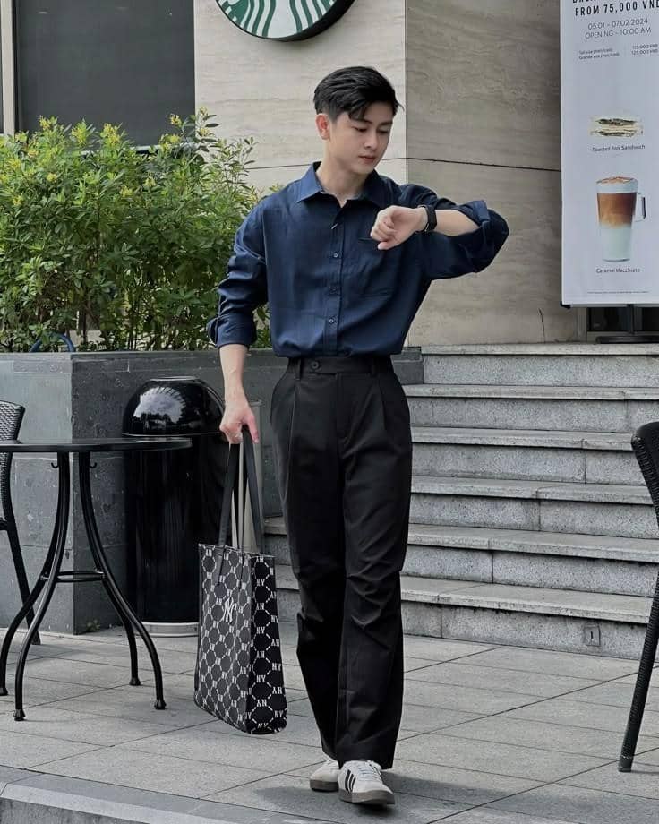 pinterest.com, 1. Setelan Jas dengan Kemeja Putih, 2. Smart Casual dengan Blazer dan Celana Jeans, 3. Kemeja Lengan Panjang dan Celana Kain, 4. Casual dengan Polo Shirt dan Celana Chino, 5. Kemeja Lengan Pendek dan Celana Kain
