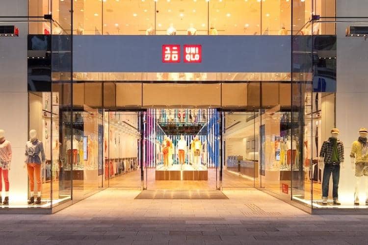 1. UNIQLO Living World Denpasar, 2. UNIQLO Mall Bali Galeria Badung, 3. UNIQLO Level 21 Mall Denpasar, 4. UNIQLO Beachwalk Kuta, 5. UNIQLO Icon Bali Mall