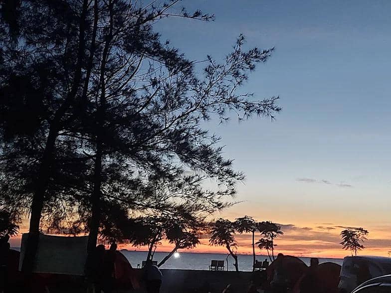 Pantai Batakan Baru, 1. Lokasi dan rute Pantai Batakan Baru, 2. Jam buka dan harga tiket Pantai Batakan Baru, 3. Fasilitas Pantai Batakan Baru, 4. Daya tarik Pantai Batakan Baru, 5. Aktivitas seru di Pantai Batakan Baru