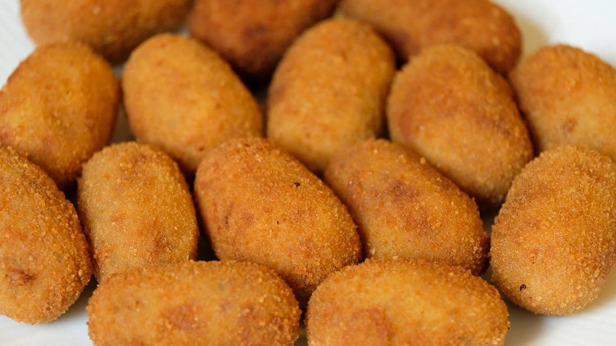 Olahan Talas, 1. Kroket talas, 2. Talas goreng, 3. Bolu talas kukus, 4. Getuk talas, 5. Puding talas