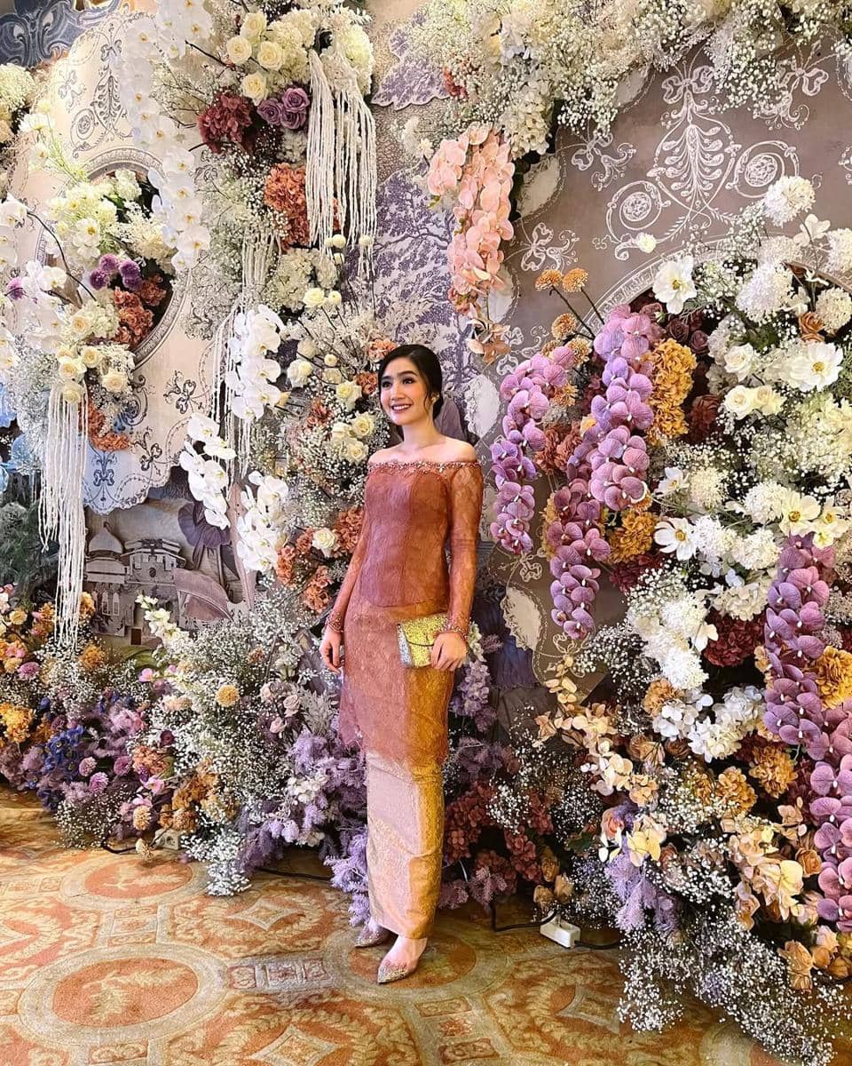 instagram.com:febbyrastanty.jpeg, 1. Maudy Ayunda, 3. Erina Gudono, 4. Prilly Latuconsina, 5. Febby Rastanty