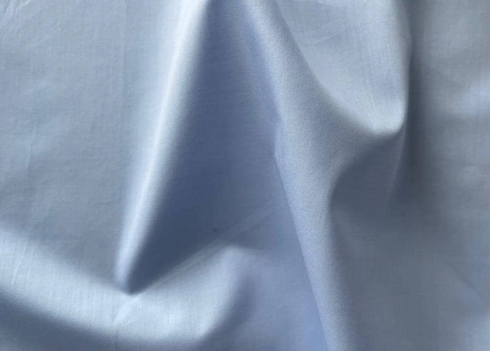 britexfabrics.com.jpg, 1. Apa itu bahan katun mikro?, 2. Karakteristik bahan katun mikro, 3. Perbedaan bahan katun mikro dengan katun biasa, 4. Kelebihan bahan katun mikro, 5. Kekurangan bahan katun mikro