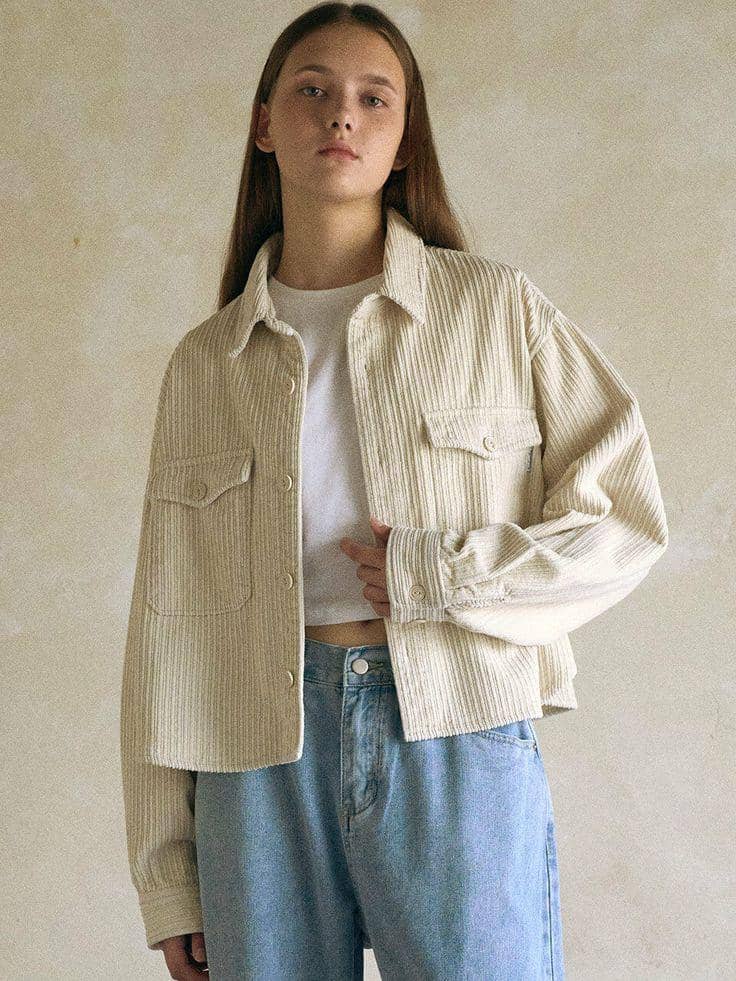 kelebihan dan kekurangan bahan corduroy, 1. Kelebihan Bahan Corduroy, 2. Kekurangan Bahan Corduroy, 3. Karakteristik Bahan Corduroy, 4. Cara Merawat Kain Corduroy