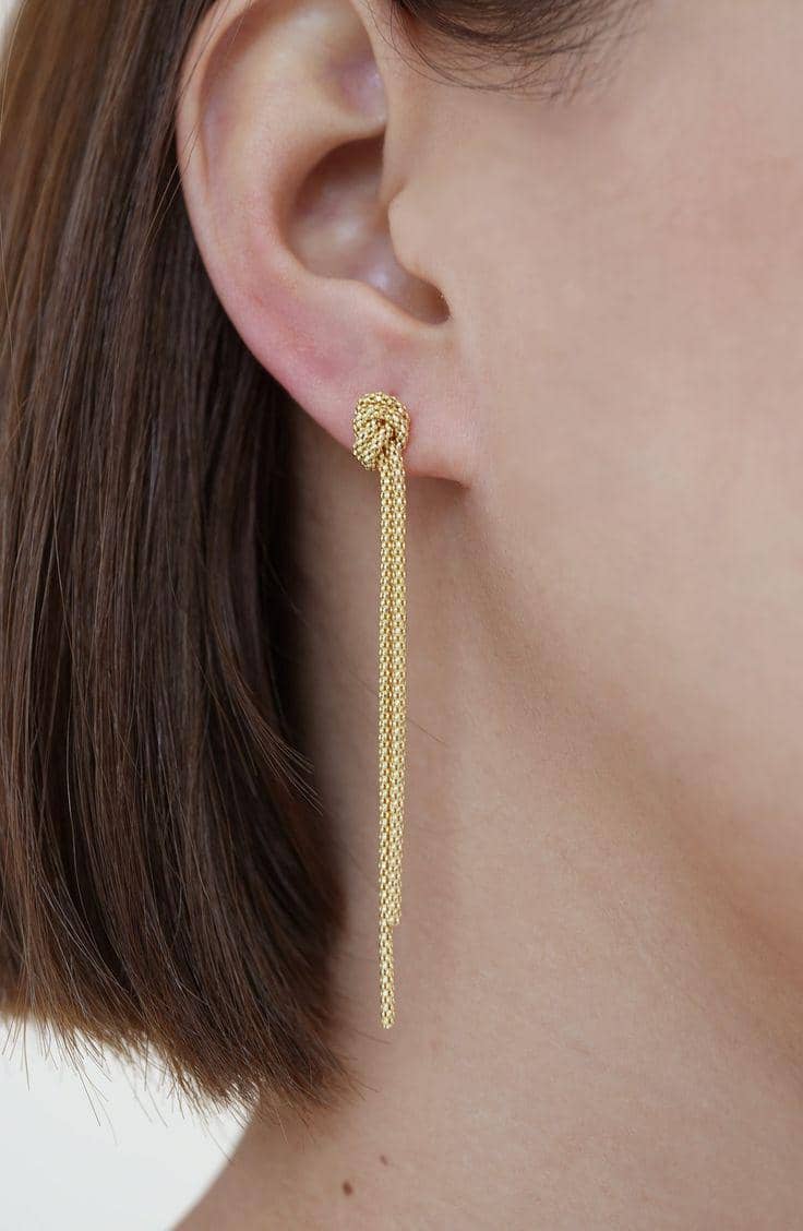 pinterest.com.jpg, 1. Anting panjang linear , 2. Medium hoops klasik, 3. Anting bertingkat model teardrop, 4. Anting stud bentuk unik, 5. Anting hoops kotak