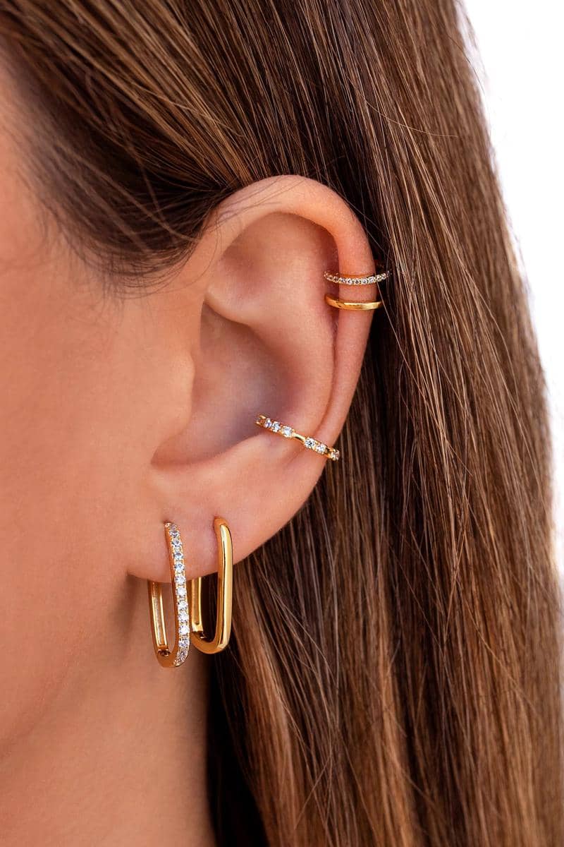 etsy.com.jpg, 1. Anting panjang linear , 2. Medium hoops klasik, 3. Anting bertingkat model teardrop, 4. Anting stud bentuk unik, 5. Anting hoops kotak