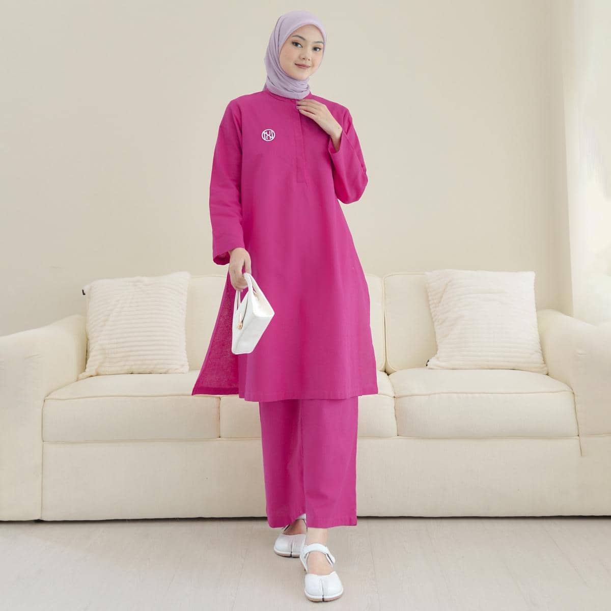 dok. Internet.jpg, 1. Abu-abu, 2. Cokelat Susu, 3. Dusty Pink, 4. Lavender, 5. Warna fuschia serasi