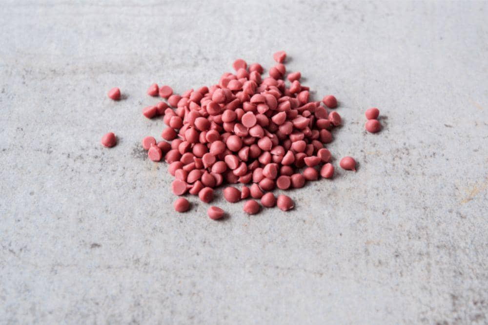 Fakta Menarik Cokelat Ruby dari Callebaut, 1. Terbuat dari biji kokoa pilihan, 2. Kaya akan rasa, 3. Punya warna pink yang unik dan alami, 4. Diolah secara khusus, 5. Cocok dipadukan dengan keju