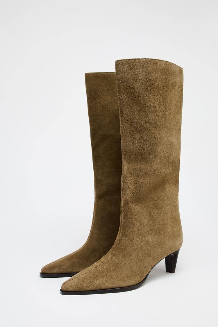 rekomendasi sepatu boots Zara, 1. Zara Bot Hak XL Kulit 50th Anniversary, 2. Zara Bot Stud Cowboy, 3. Zara Bot Tinggi Kulit, 4. Zara Bot Semata Kaki, 5. Zara Sepatu Hak Kitten Suede