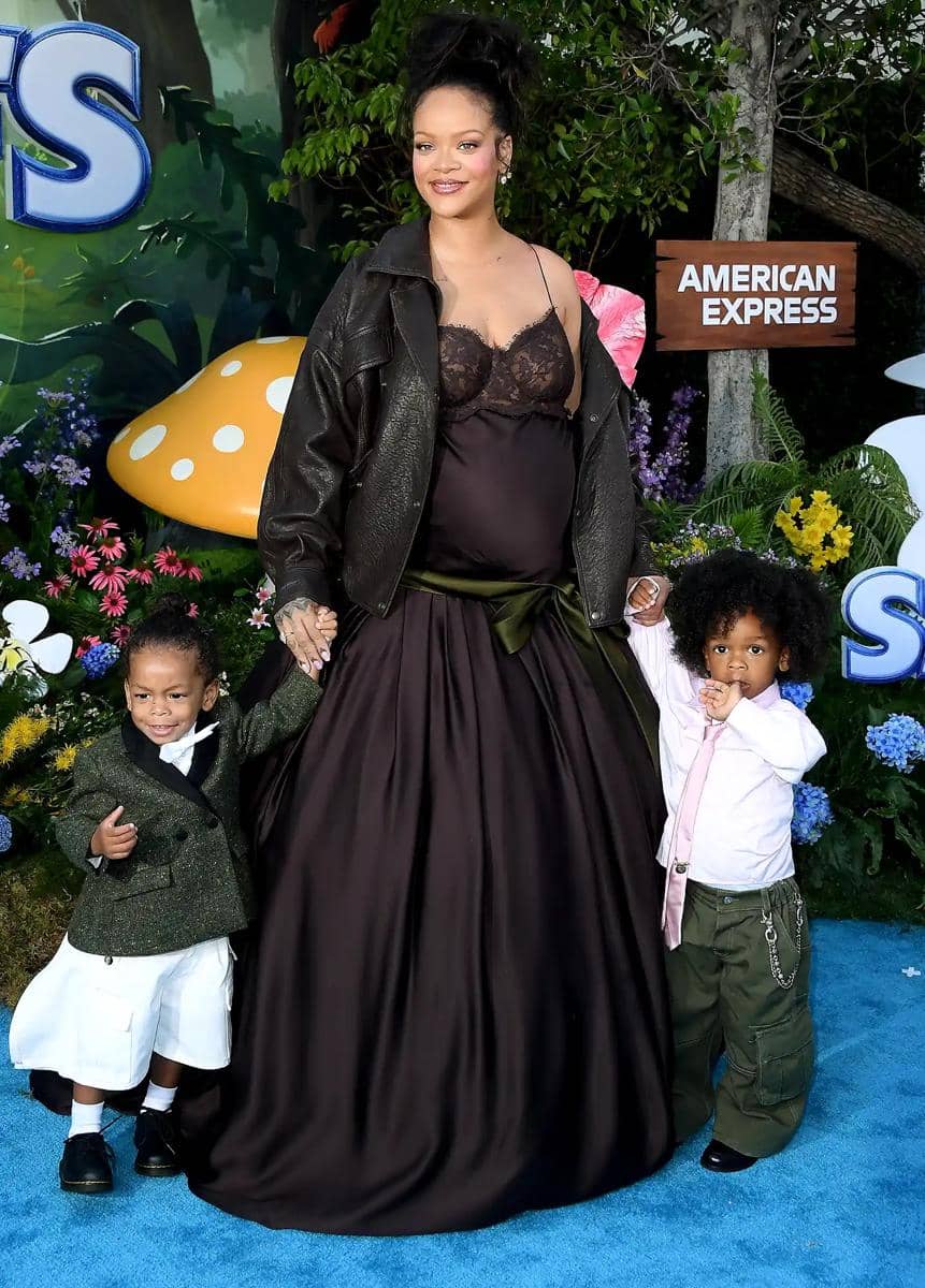 Riot-Rose-Mayers-Rihanna-and-RZA-Athelston-Mayers-attend-the-Premiere-of-Smurfs-071425-43c74b6b43cf473590f4c6c71b27d4a7.jpg