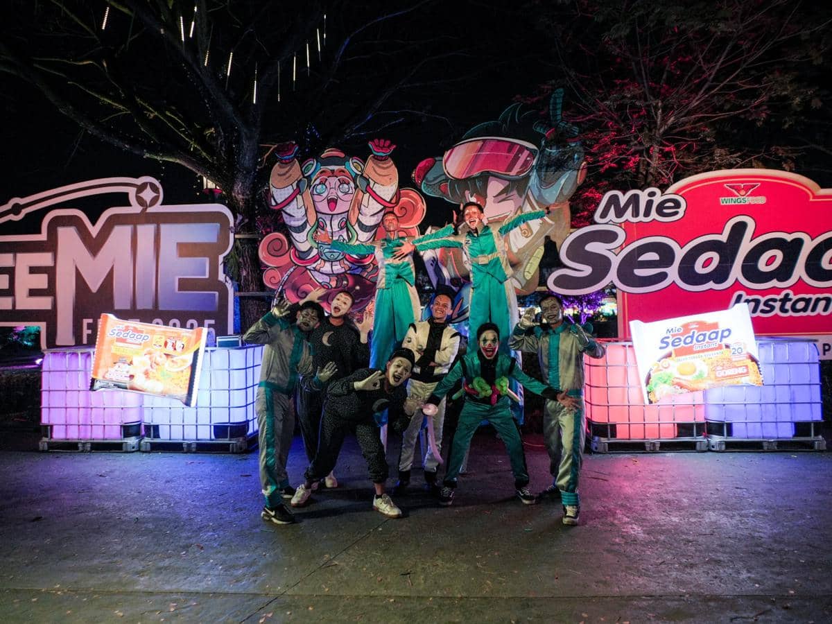 Come See Mie Fest 2025 Mie Sedaap Bandung, Konsep venue yang artsy, Banyak aktivitas seru berhadiah, Berdayakan kreator lokal, Bertabur penampilan artis yang memukau