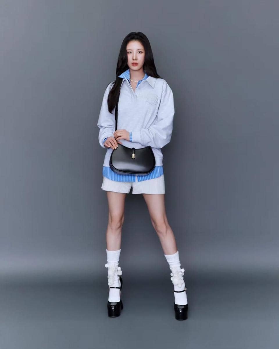 instagram.com:metrocity.korea4.jpg, 1. Material Tas Berkualitas, 2. Jahitan Presisi dan Rapi, 3. Perhatikan Detail dan Hardware Pada Tas, 4. Pastikan Kelengkapan Produk, 5. Hindari Membeli Barang Cacat