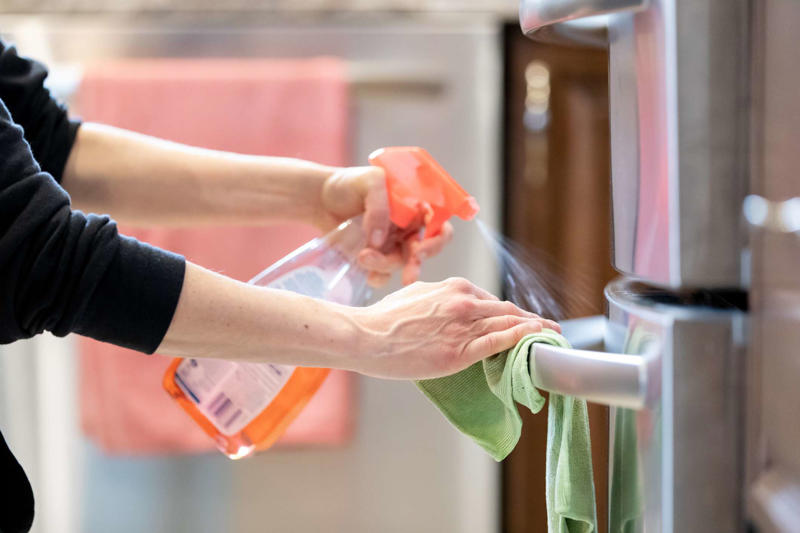 What’s The Difference Between "Cleaning" And "Deep Cleaning" The Fridge?, How Often To Deep Clean Your Fridge , Considerations Before Getting Started, What You Need:, How To Deep Clean Your Fridge, How To Keep Your Refrigerator Cleaner For Longer, How To Get Rid Of And Prevent Smells In Your Refrigerator, How to Get Rid of Streaks on Stainless Steal