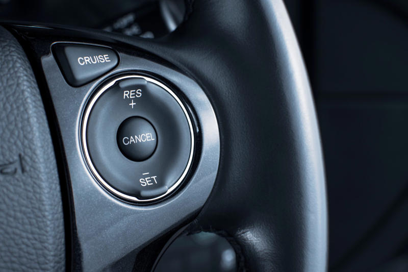 Adaptive cruise control Blind-spot monitoring, Back-seat reminders, Modern car driver and child rear-view mirror, Conversation mirror, Smartphone integration, Drowsiness detector, Adaptive cruise control, Tire pressure monitoring systems