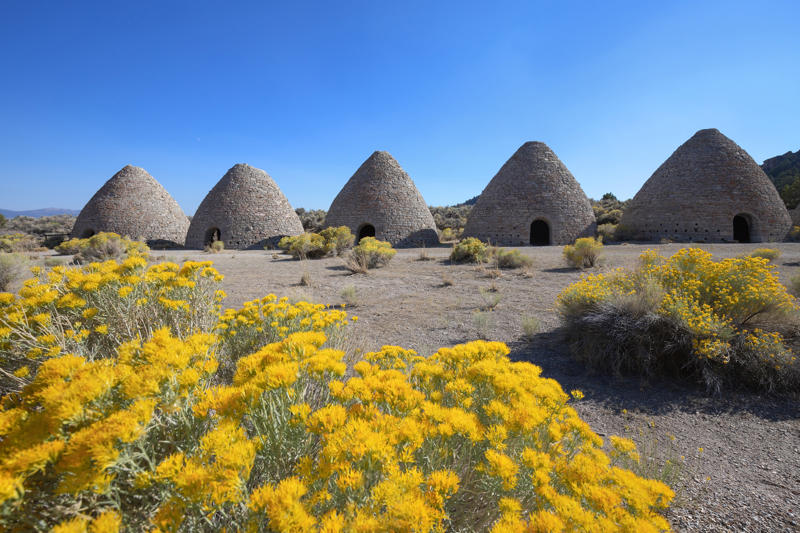 Ward Charcoal Ovens State Historic Park - near Ely, Nevada Basilica Cistern, อิสตันบูล, ตุรกี, บิกเบน, ลอนดอน, อังกฤษ, ชลาคาร Adalaj, อินเดีย, ปอร์โตเวเนเร, อิตาลี, อุทยาน Rodrigues Alves, บราซิล, Rani ki Vav, อินเดีย, วัดอรุณ, ไทย, ประตูชัยถนนออกัสตา, โปรตุเกส, ทัชมาฮาล, อินเดีย, ป้อมแดง, อินเดีย, น้ำพุเทรวี, อิตาลี, ติวานากู, โบลิเวีย, สเบตลา, ตูนิเซีย, ป้อมจิตตอร์, อินเดีย, สวนจีน สิงคโปร์, เปตรา จอร์แดน, ซุ้มประตูคอนสแตนติน, อิตาลี, Yaxchilán, เม็กซิโก, โรงอาบน้ำคาราคัลลา, อิตาลี, San Miguel de Allende, เม็กซิโก, วิหารโอลิมเปียนซูส กรุงเอเธนส์ ประเทศกรีซ, ถ้ำฟราซาสซี ประเทศอิตาลี, สุสานซิลลูสตานี ประเทศเปรู, สำนักแห่งเอเธนส์ ประเทศกรีซ, ลาซซาเรตโตแห่งอันโคนา ประเทศอิตาลี, วิหารเอเรคธีออน กรีซ, อนุสรณ์สถานแห่งชาติเดวิลโพสต์ไพล์ แคลิฟอร์เนีย, สุสานหลวง เปตรา จอร์แดน, ตูลุม, เม็กซิโก, แบมบะระ, อังกฤษ, บูดาเปสต์, ฮังการี, ป้อมอาเมร์, อินเดีย, มาชูปิกชู, เปรู, ตอสสาเดอมาร์, สเปน, สวน Gonaitei, ญี่ปุ่น, วิคโลว์, ไอร์แลนด์, ปาเลงเก, เม็กซิโก, Bethesda Terrace, นิวยอร์ก, สหรัฐฯ, โบสถ์ซานปิเอโตร, อิตาลี, สวนชา, มณฑลฉางซิง, จีน, มัสยิด Tin Mal, โมร็อกโก, ป่าสงวนแห่งชาติ Uinta-Wasatch-Cache, ยูทาห์, สหรัฐอเมริกา, ไดโกจิ, เกียวโต, ญี่ปุ่น, แอริโซนา, สหรัฐอเมริกา, อุทยานประวัติศาสตร์แห่งรัฐ Ward Charcoal Ovens ใกล้อีลี, เนวาดา, Vallone dei Mulini, อิตาลี, อุทยานแห่งรัฐสมิธ ร็อค, ออริกอน, สหรัฐอเมริกา, San Juan de Gaztelugatxe, สเปน, ป้อมรายครห์, อินเดีย, หอสังเกตการณ์ทะเลทรายแกรนด์แคนยอน, แอริโซนา, สหรัฐฯ, พระราชวังอิมพีเรียล, ญี่ปุ่น, ซากปราสาทเพนนาร์ด, สหราชอาณาจักร, ปราสาทอิวะคุนิ, ญี่ปุ่น, จังหวัดนางาโนะ, ญี่ปุ่น, วิหารพาร์เธนอน, กรีซ, ปราสาท Classiebawn, ไอร์แลนด์, เชฟชาอูน, โมร็อกโก, สวนชินจูกุ เกียวเอ็น, ญี่ปุ่น, ลักซอร์, อียิปต์, สะพานโบราณจั่วอิง, จีน, ปราสาท Torrechiara, อิตาลี, สวนราชพฤกษ์, ไทย, กำแพงเมืองจีน, ซากปรักหักพังจัตุรัสโรมัน, อิตาลี, ป้อม Lovrijenac, โครเอเชีย, กังหันลมพิทสโตน, บักกิงแฮมเชอร์, คาซามิลา, สเปน, ซากปรักหักพังของชาวมายันในซูนานตูนิช, เบลีซ, กัสเตลโนด์ ลา ชาแปล, ฝรั่งเศส, ปราสาทเบร์ลังกา เด ดูเอโร, สเปน, วิหารลักซอร์, อียิปต์, ประตูราชสีห์, ตุรกี, Trethevy Quoit, คอร์นวอลล์, Tinghir, โมร็อกโก, ปราสาทวอลซิน, เบลเยียม, ปาลาซโซ เวคคิโอ, อิตาลี, วิหารแห่งโพไซดอน, กรีซ, ไรน์แลนด์-พาลาทิเนต, เยอรมนี, แคนยอนเดอเชลลี, แอริโซนา, สหรัฐอเมริกา, นิวยอร์ก ซิตี้, จังหวัดคาโย, เบลีซ, ทิกัล, เอลเปเตง, กัวเตมาลา