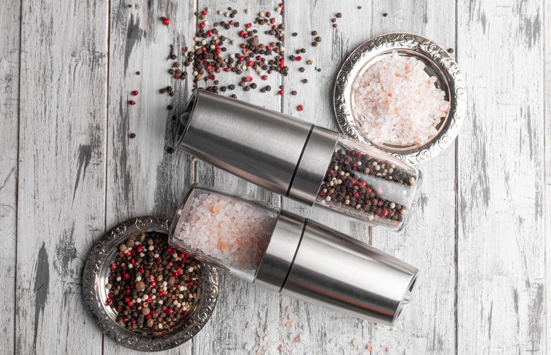Electric salt and pepper grinders 29. Microwave egg poacher, 28. Garlic crusher, 27. Electric juicer, 26. Meat-shredding claws, 25. Electric egg boiler, 24. Salad spinner, 23. Yolk separator, 22. Burger press, 21. Hot dog maker, 20. Electric can opener, 19. Avocado keepers, 18. Yogurt maker, 17. Herb keeper, 16. Mandoline slicer, 15. Breakfast sandwich maker, 14. Whipped cream dispenser, 13. Herb scissors, 12. Spiralizer, 11. Strawberry huller, 10. Fancy cocktail set, 9. Electric kitchen knife, 8. Bacon press, 7. Popcorn maker, 6. Electric salt and pepper grinders, 5. Cupcake/muffin maker, 4. Carrot sharpener, 3. Melon baller, 2. Pizza scissors