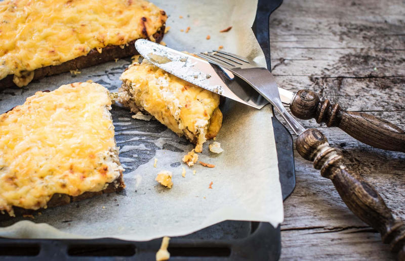 90. Peri peri chicken, Mozambique, 89. Sauerbraten, Germany, 88. Massaman, Thailand, 87. Spanakopita, Cyprus and Greece, 86. Cassoulet, France, 85. Banitsa, Bulgaria, 84. Barramundi, Australia, 83. Pastel de choclo, Chile, 82. Mole, Mexico, 81. Borscht, Ukraine, 80. Plov, Uzbekistan, 79. Bunny chow, South Africa, 78. Käsespätzle/ Käsknöpfle, Central Europe, 77. Chicken rice, Singapore, 76. Adobo, Philippines, 75. Rösti, Switzerland, 74. Falafel, Middle East, 73. Hoppers, Sri Lanka, 72. Nasi lemak, Malaysia, 71. Pupusa, El Salvador, 70. Beef rendang, Indonesia, 69. Tortilla de patatas, Spain, 68. French onion soup, France, 67. Colcannon, Ireland, 66. Bobotie, South Africa, 65. Haggis, Scotland, 64. Tamales, Central and South America, 63. Wiener schnitzel, Austria, 62. Feijoada, Brazil, 61. Souvlaki, Greece, 60. Laksa, Malaysia, 59. Clam chowder, USA, 58. Raclette, Switzerland, 57. Smørrebrød, Denmark, 56. Jollof rice, West Africa, 55. Poutine, Canada, 54. Goulash, Hungary, 53. Pho, Vietnam, 52. Biryani, India, 51. Arepa, Colombia and Venezuela, 50. Shawarma, Middle East, 49. Beef stroganoff, Russia, 48. Som tam, Laos, 47. Cacio e pepe, Italy, 46. Bouillabaisse, France, 45. Khachapuri, Georgia, 44. Ceviche, Peru, 43. Quesadilla, Mexico, 42. Masala dosa, India, 41. Moules frites, Belgium, 40. Köttbullar, Sweden, 39. Welsh rarebit, Wales, 38. Pierogi, Poland, 37. Poke, USA, 36. Tagine, Morocco, 35. Dim sum, China, 34. Gumbo, USA, 33. Kebab, Turkey, 32. Jerk chicken, Jamaica, 31. Singapore noodles, Hong Kong, 30. Asado, Argentina, 29. Beef Wellington, England, 28. Moussaka, Greece, 27. Tahdig, Iran, 26. Murgh makhani, India, 25. Gnocchi, Italy, 24. Sushi, Japan, 23. Texas-style barbecue, USA, 22. Fish and chips, UK, 21. Carbonara, Italy, 20. Tom yum soup, Thailand, 19. Cataplana, Portugal, 18. Mezze, Middle East, 17. Pad Thai, Thailand, 16. Steak frites, France, 15. Shakshuka, Middle East, 14. Tapas, Spain, 13. Gua bao, Taiwan, 12. Boeuf bourguignon, France, 11. Peking duck, China, 10. Chicken parmigiana, USA, 9. Bibimbap, South Korea, 8. Paella, Spain, 7. Tacos, Mexico, 6. Southern fried chicken, USA, 5. Sausage and mash, UK, 4. Ragù alla Bolognese, Italy, 3. Ramen, Japan, 2. Hamburger, USA