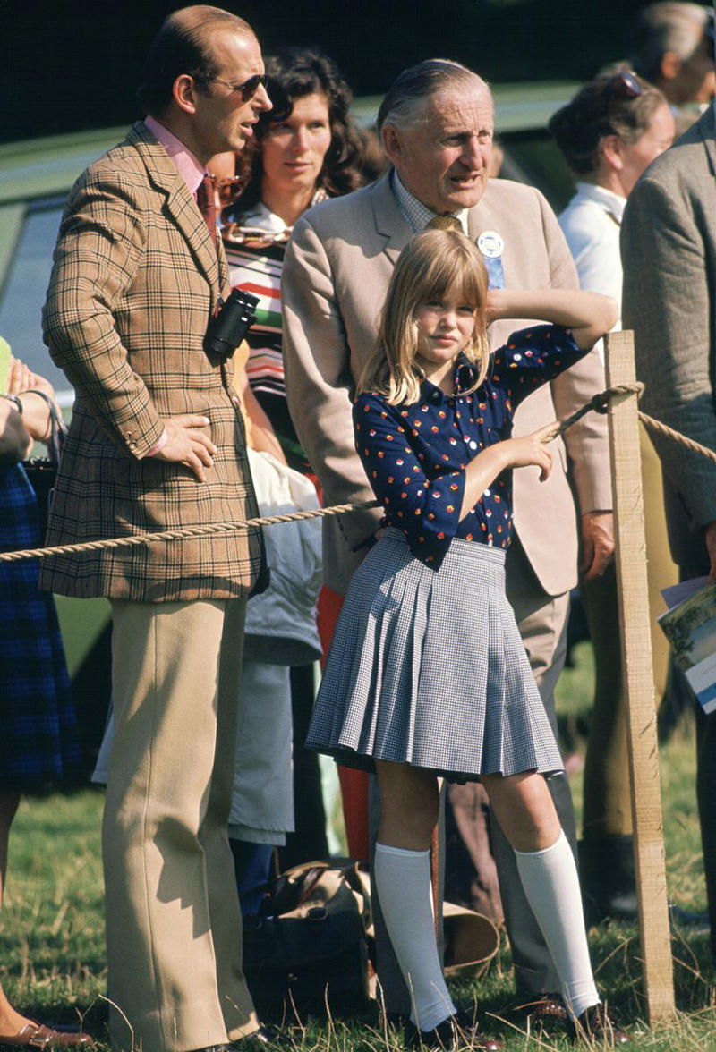20) 1974