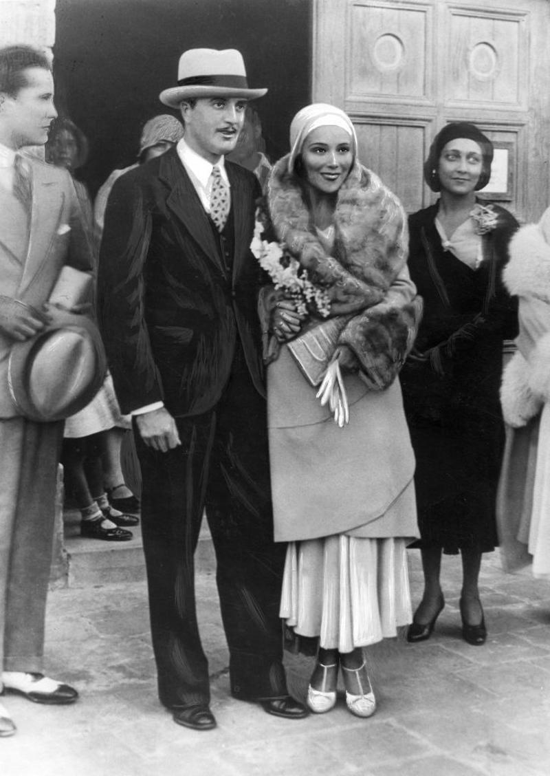 1930: Dolores del Río and Cedric Gibbons 1930: Dolores del Río and Cedric Gibbons, 1934: Ginger Rogers and Lew Ayres, 1937: Ingrid Bergman and Petter Lindstrom, 1943: Jean-Pierre Aumont and Maria Montez, 1944: Bill Robinson and Elaine Plaines, 1945: Humphrey Bogart and Lauren Bacall, 1945: Shirley Temple and John Agar, 1945: Judy Garland and Vincente Minnelli, 1945: Bette Davis and William Grant Sherry, 1946: Jackie Robinson and Rachel Isum, 1947: Josephine Baker and Jo Bouillon, 1947: Carmen Miranda and David Alfred Sebastian, 1948: Nat King Cole and Maria Hawkins, 1949: Prince Aly Khan and Rita Hayworth, 1949: Lucille Ball and Desi Arnaz, 1950: Conrad Hilton and Elizabeth Taylor, 1951: Tony Curtis and Janet Leigh, 1951: Shah Mohammad Reza Pahlavi and Queen Soraya, 1952: Roger Vadim and Brigitte Bardot, 1952: Elizabeth Taylor and Michael Wilding, 1953: JFK and Jacqueline Kennedy, 1954: Audrey Hepburn and Mel Ferrer, 1954: Joe DiMaggio and Marilyn Monroe, 1955: Joan Crawford and Alfred Steele, 1955: Debbie Reynolds and Eddie Fisher, 1955: Rock Hudson and Phyllis Gates, 1956: Arthur Miller and Marilyn Monroe, 1956: Prince Rainier of Monaco and Grace Kelly, 1957: Sophia Loren and Carlo Ponti, 1957: Robert Wagner and Natalie Wood, 1958: Jayne Mansfield and Mickey Hargitay, 1959: Julie Andrews and Tony Walton, 1959: Dorothy Dandridge and Jack Denison, 1959: Jacques Charrier and Brigitte Bardot, 1960: Eartha Kitt and William McDonald, 1960: Princess Margaret and Antony Armstrong-Jones, 1961: Ginger Rogers and William Marshall, 1961: Lucille Ball and Gary Morton, 1962: Nancy Kwan and Peter Pock, 1964: Elizabeth Taylor and Richard Burton, 1965: Judy Garland and Mark Herron, 1966: Frank Sinatra and Mia Farrow, 1967: Jane Fonda and Roger Vadim, 1967: Elvis Presley and Priscilla Presley, 1968: Sharon Tate and Roman Polanski, 1969: Audrey Hepburn and Andrea Dotti, 1971: Bianca Jagger and Mick Jagger, 1978: Aretha Franklin and Glynn Turman, 1981: Princess Diana and Prince Charles, 1987: Diahann Carroll and Vic Damone