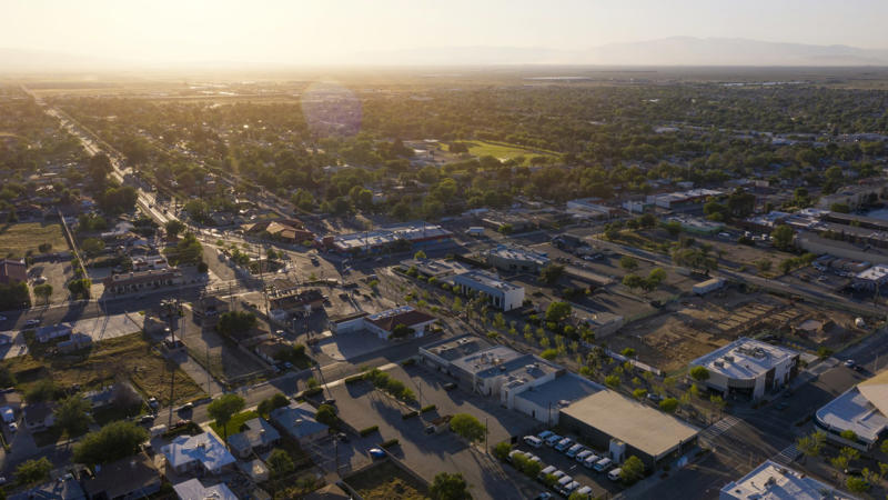 Lancaster, California (Instead of Los Angeles) Arkansas, California, Connecticut, Delaware, Illinois, Kentucky, Maryland, Massachusetts, Minnesota, Mississippi, Missouri, Nebraska, New Hampshire, New Mexico, New York, North Carolina, Oklahoma, Rhode Island, South Carolina, South Dakota, Washington, West Virginia, Wisconsin