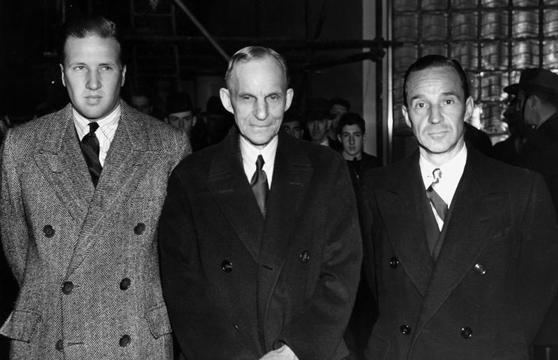 Henry Ford and family How did the conflict affect the ultra-wealthy?, The British royal family, The Mountbattens, The Astors, Osman Ali Khan, Nizam of Hyderabad, The Rockefellers, The Morgans, Henry Ford and family, J. Paul Getty, The Rothschilds