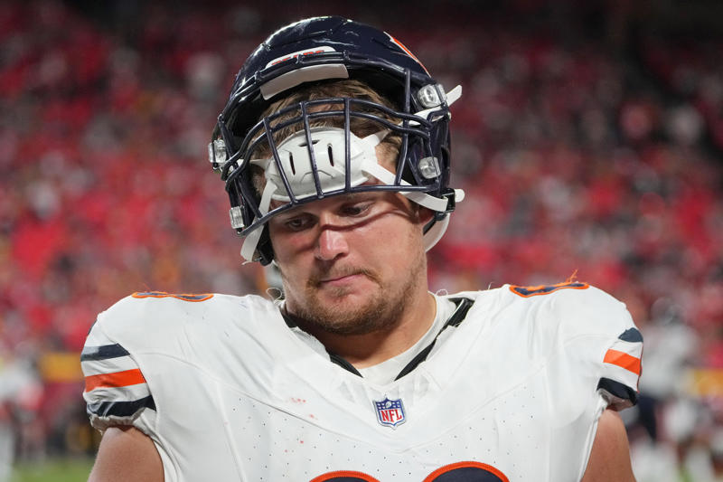 1. WR Tyler Scott, 2. OL Ryan Bates, 3. OL Doug Kramer, 4. DT Zacch Pickens, 5. DE Dominique Robinson